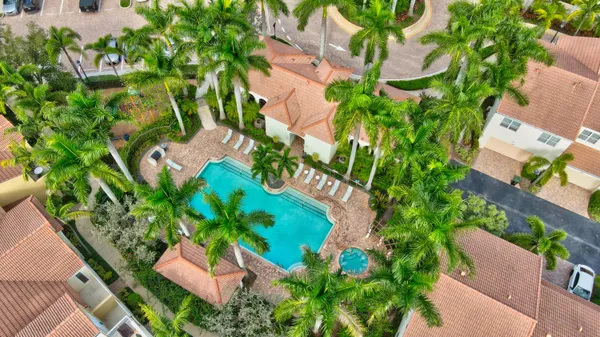$4,800 | 5022 Northwest 16th Way, Boca Raton, FL 33431