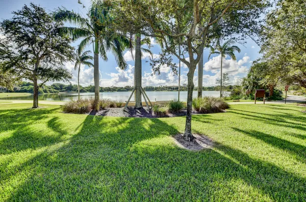 $4,800 | 5022 Northwest 16th Way, Boca Raton, FL 33431