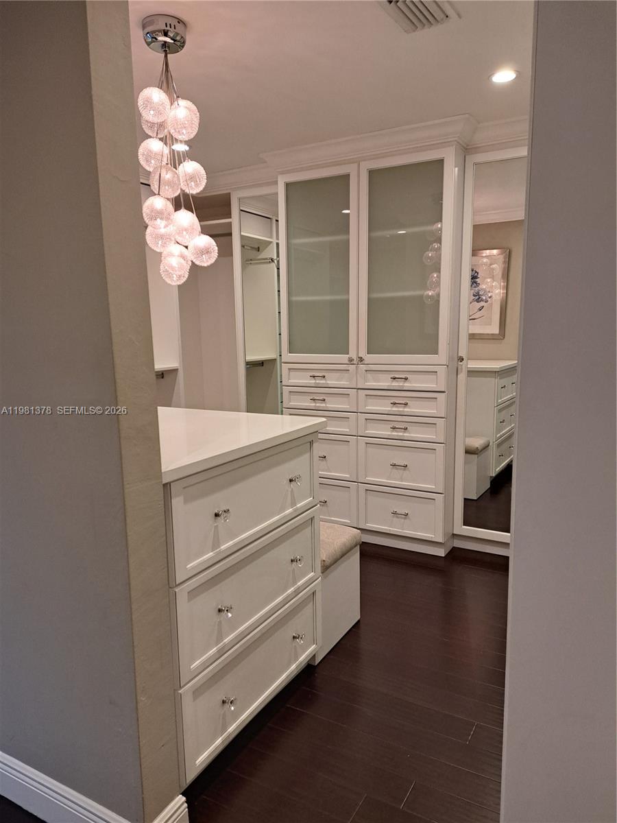 10721 Southwest 124th Street Miami, FL 33176 - Photo 19 of 40