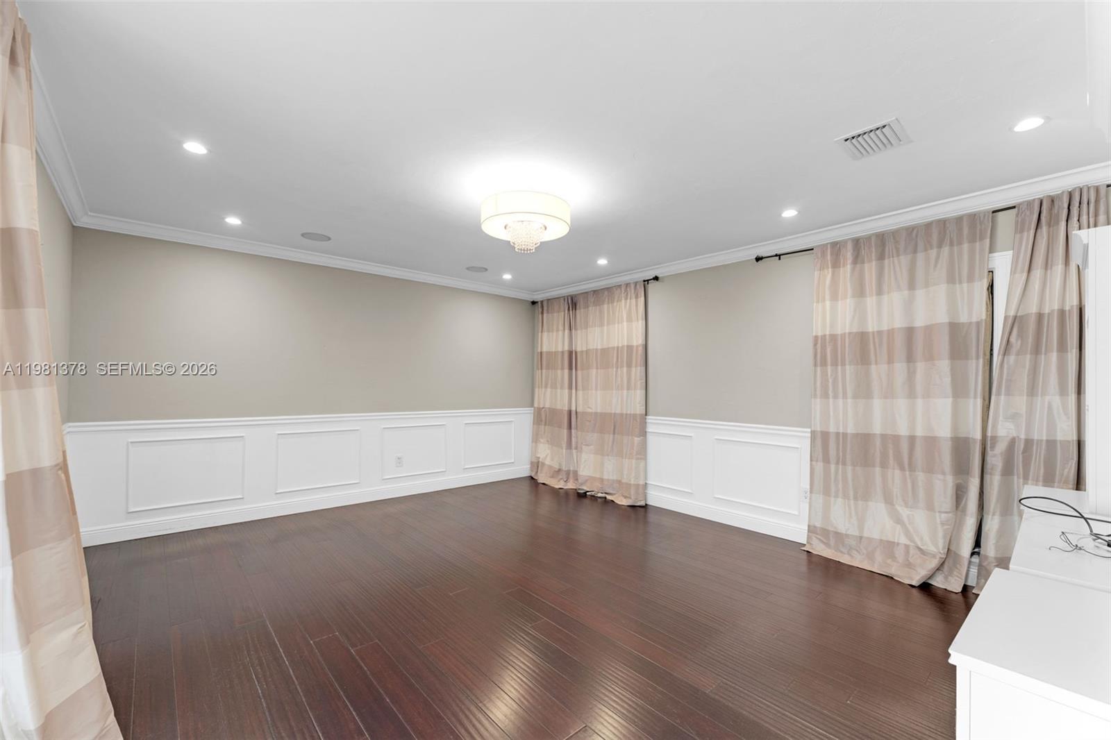 10721 Southwest 124th Street Miami, FL 33176 - Photo 27 of 40 Master Bedroom