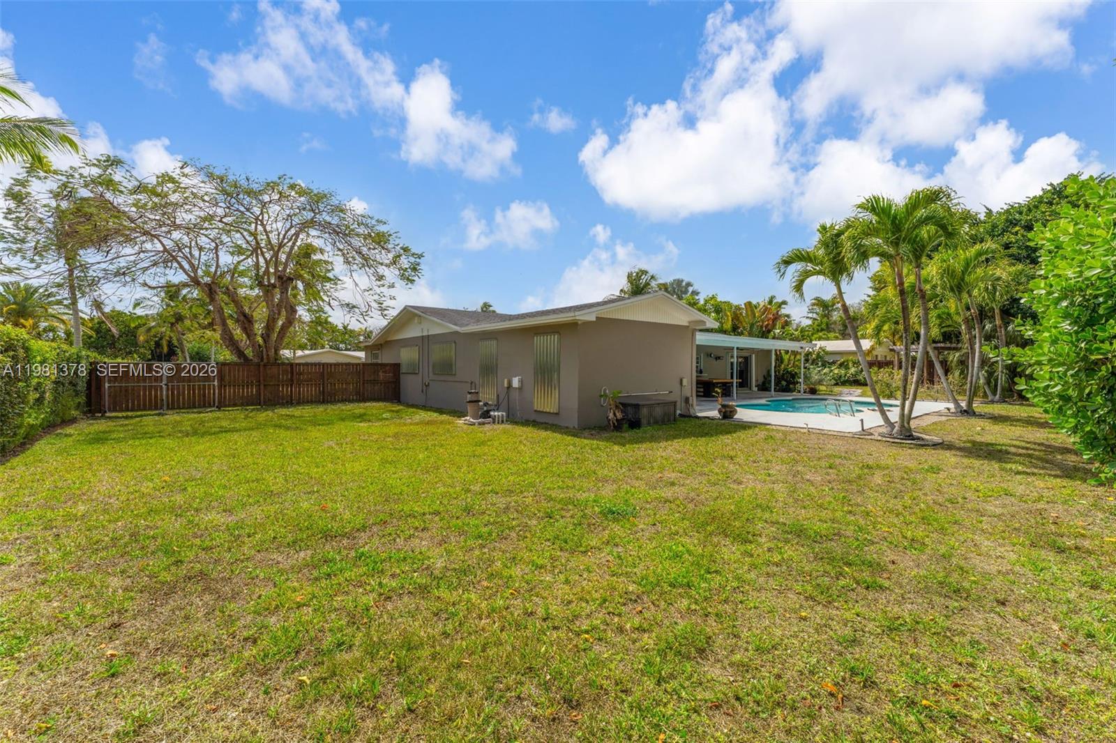 10721 Southwest 124th Street Miami, FL 33176 - Photo 35 of 40