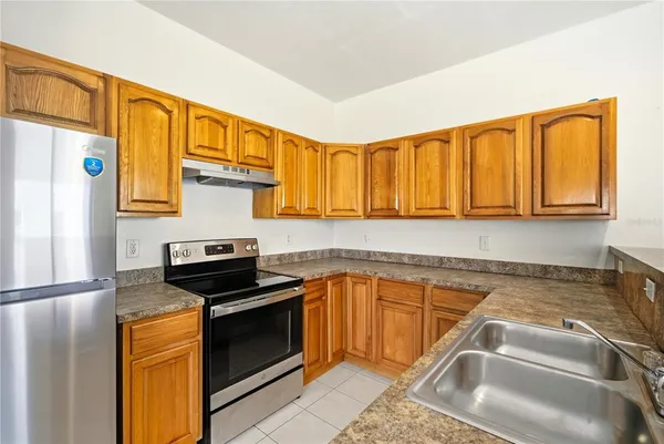 $1,850 | 1102 Citrus Hill Court, Seffner, FL 33584