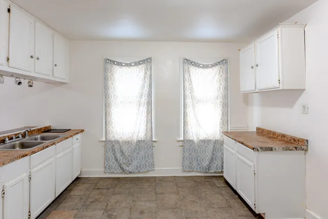 $134,900 | 2405 North 33rd Street, Unit 2407, Milwaukee, WI 53210