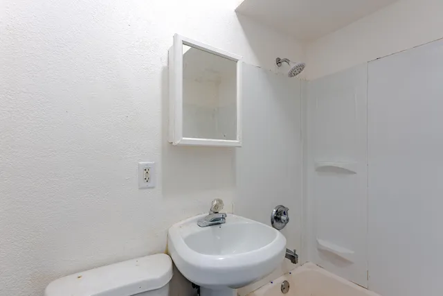 $134,900 | 2405 North 33rd Street, Unit 2407, Milwaukee, WI 53210