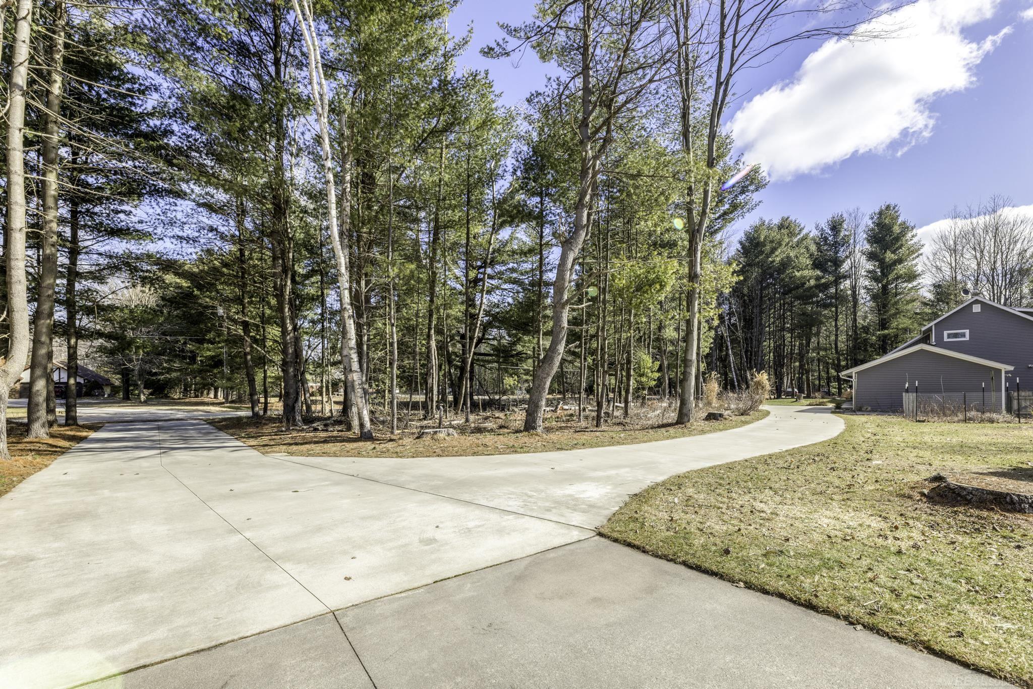 7142 Aitken Road Lexington, MI 48450 - Photo 51 of 59
