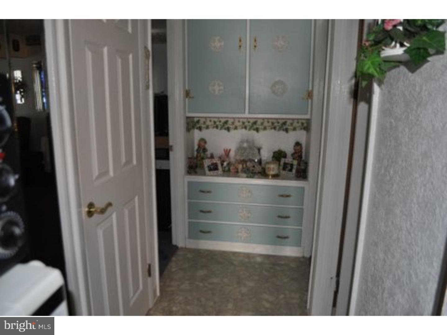 9303 Annapolis Road Philadelphia, PA 19114 - Photo 16 of 25 Gallery Image 16