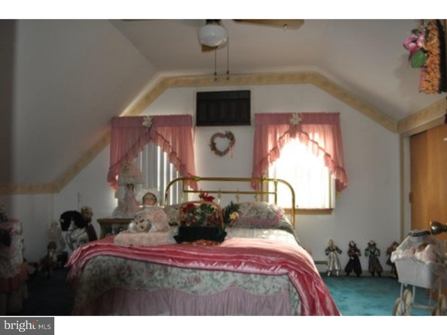 9303 Annapolis Road Philadelphia, PA 19114 - Photo 18 of 25 Gallery Image 18