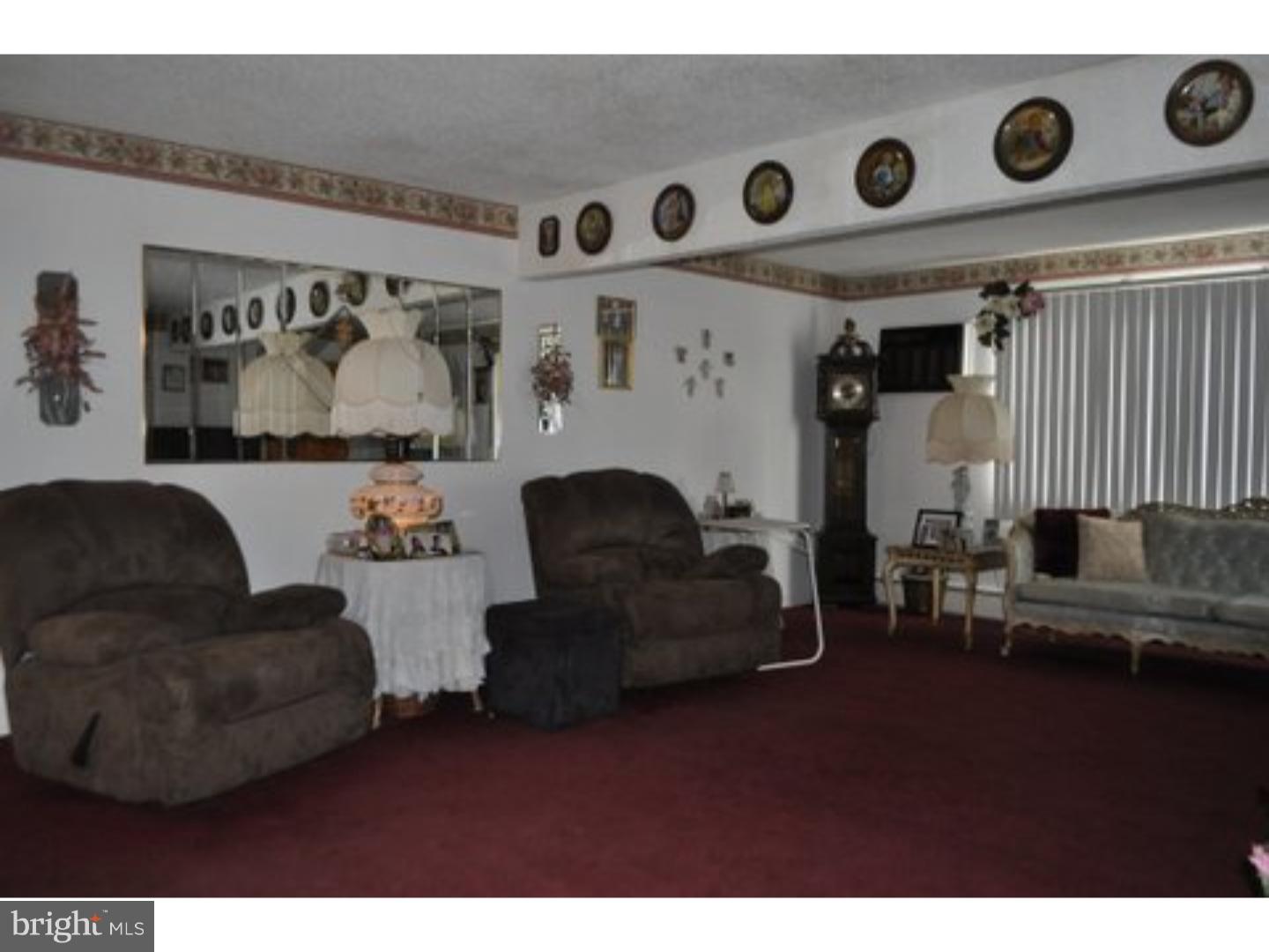 9303 Annapolis Road Philadelphia, PA 19114 - Photo 4 of 25 Gallery Image 4