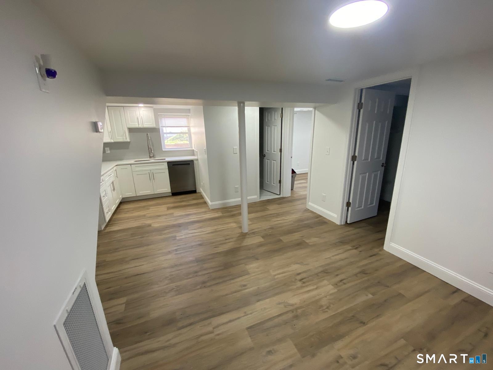 95 Marcel Street Bridgeport, CT 06606 - Photo 20 of 25