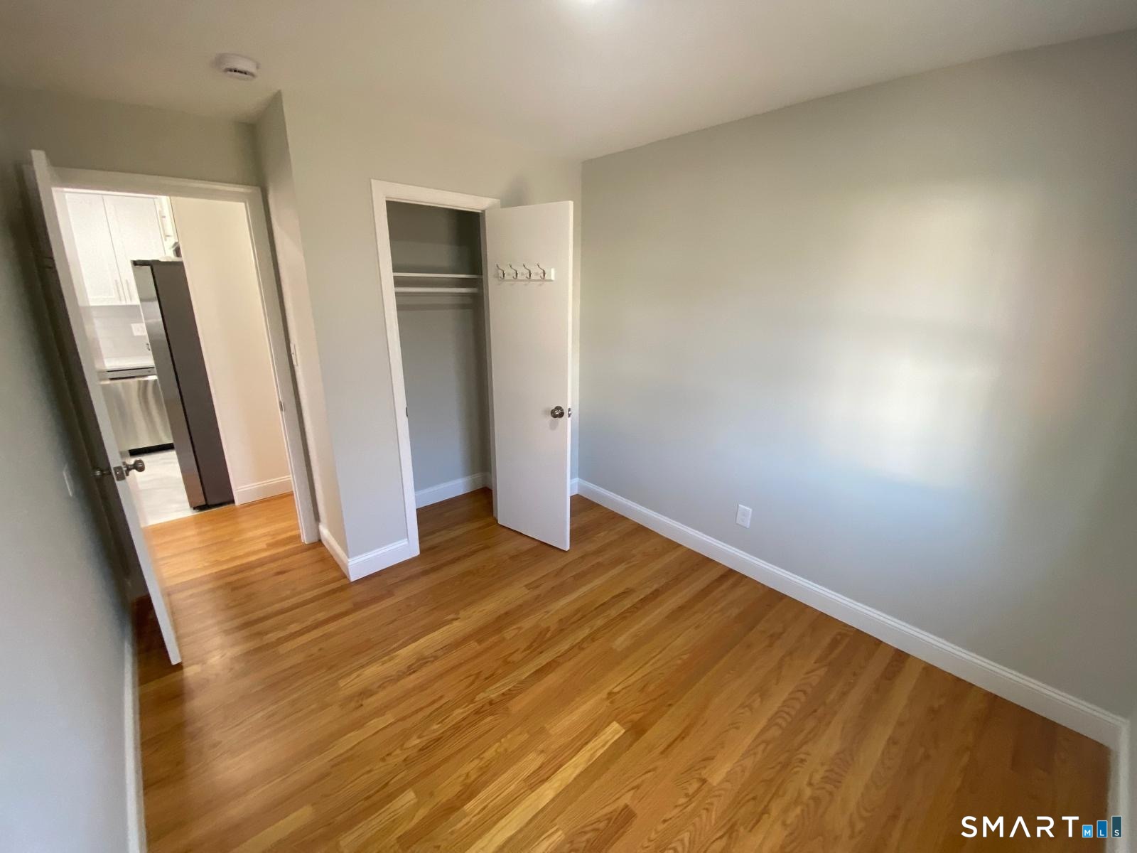 95 Marcel Street Bridgeport, CT 06606 - Photo 8 of 25