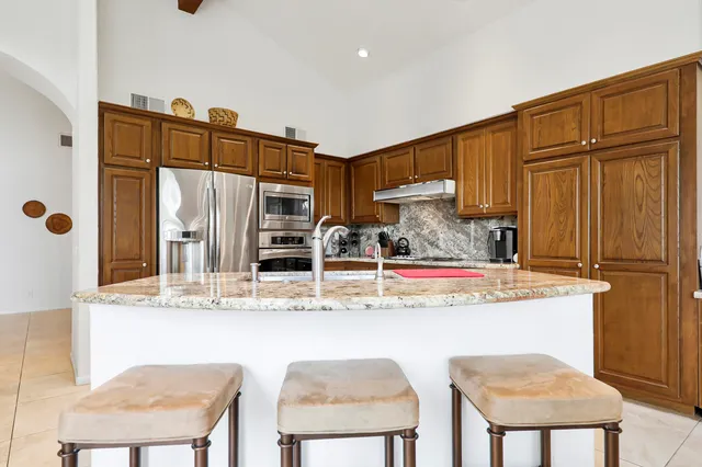 $929,000 | 148 Deer Spring Way, Palm Desert, CA 92211