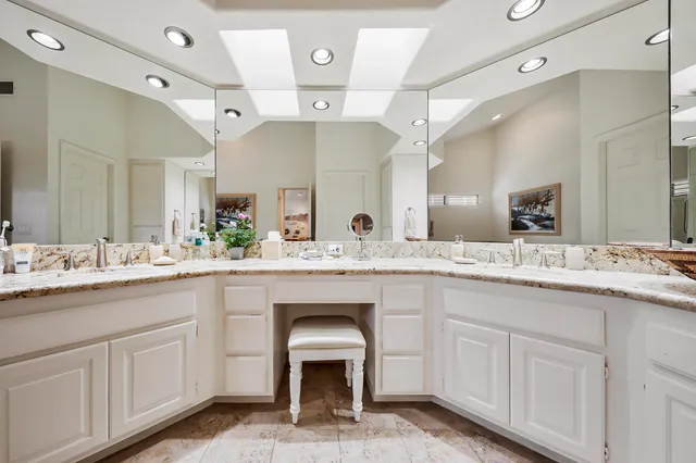 $929,000 | 148 Deer Spring Way, Palm Desert, CA 92211