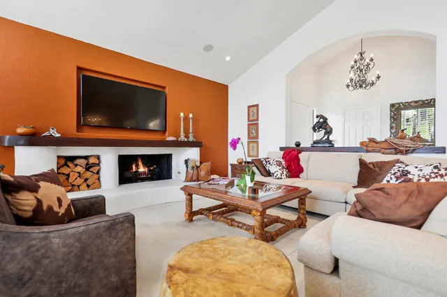 $929,000 | 148 Deer Spring Way, Palm Desert, CA 92211