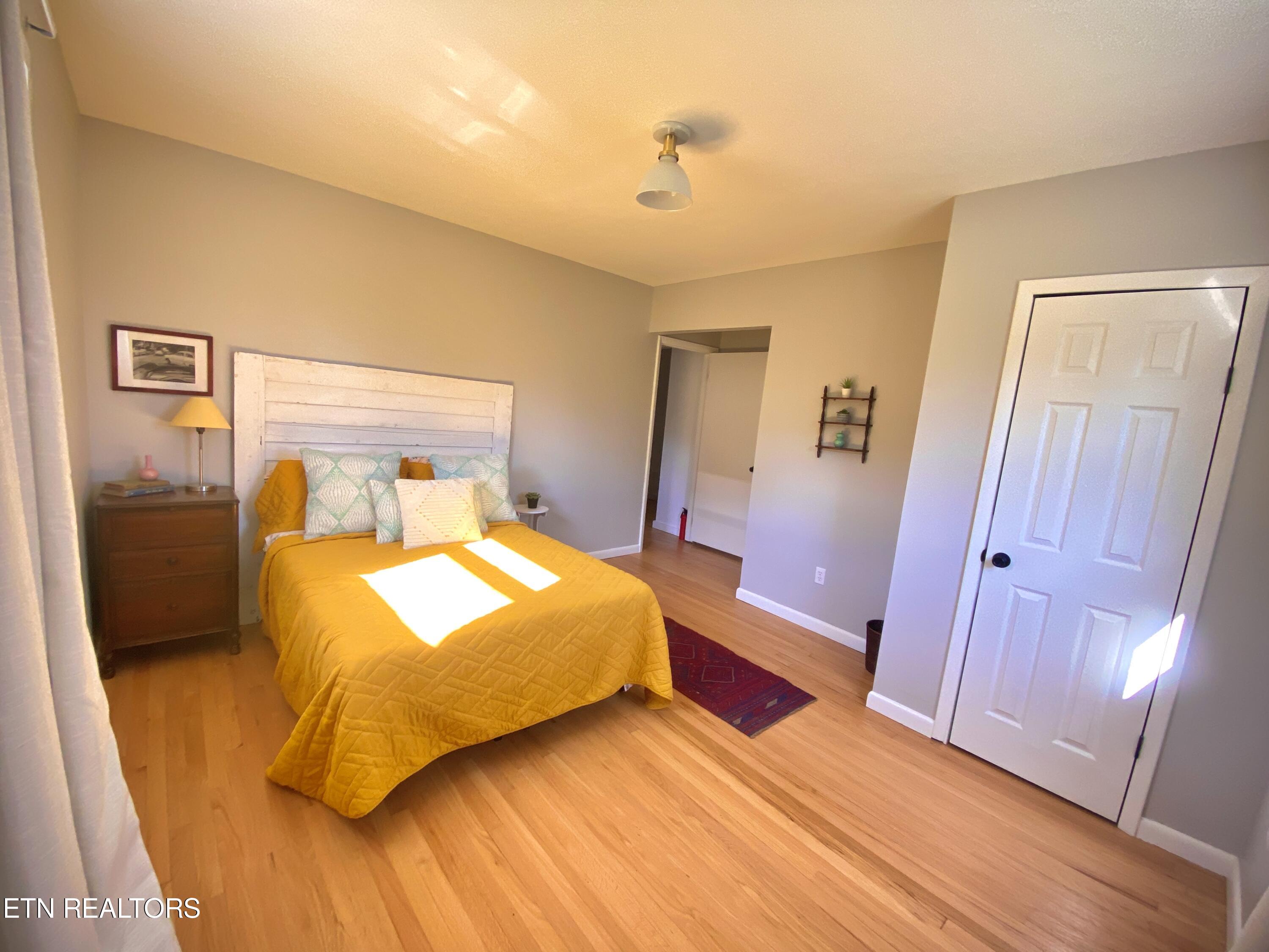 187 Oxford Circle Harrogate, TN 37752 - Photo 17 of 25 12