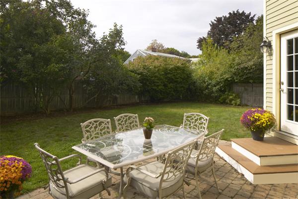 10 Woods Road Belmont, MA 02478 - Photo 7 of 7 Gallery Image 7