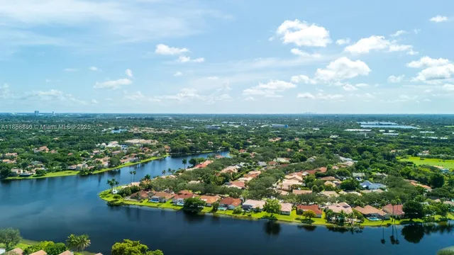 $499,000 | 1462 Springside Drive, Weston, FL 33326