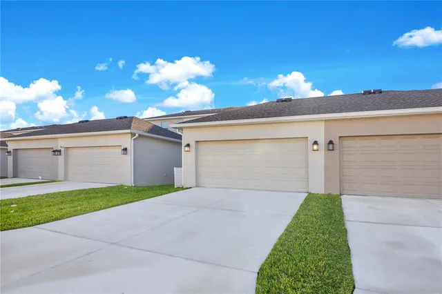 $2,650 | 15657 Water Spring Boulevard, Winter Garden, FL 34787