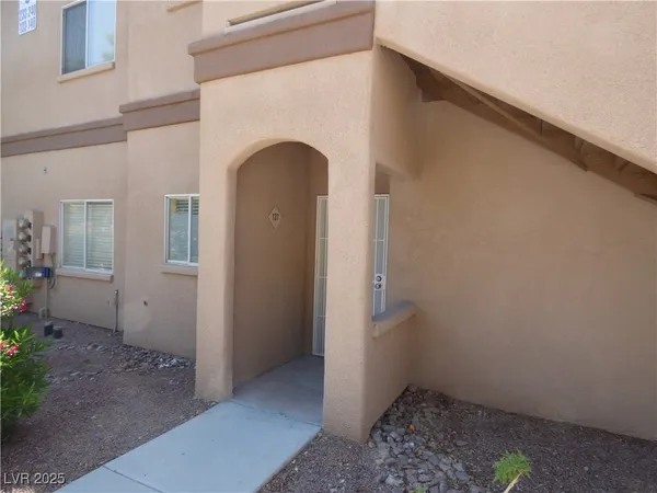 $217,000 | 5751 East Hacienda Avenue, Unit 137, Las Vegas, NV 89122
