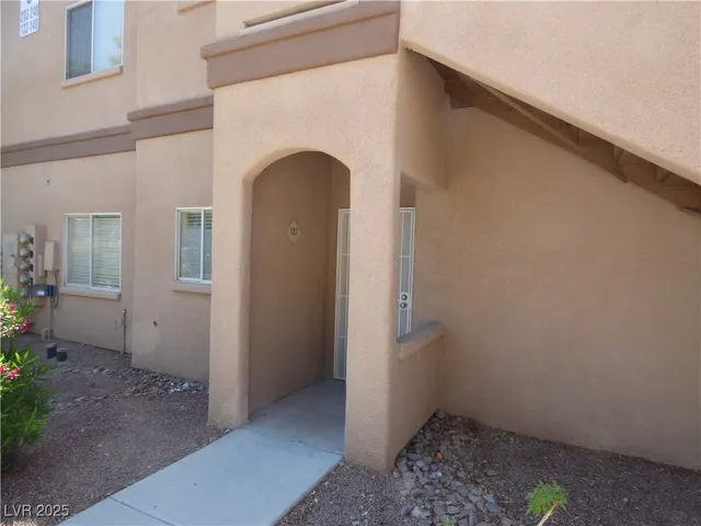 $225,000 | 5751 East Hacienda Avenue, Unit 137, Las Vegas, NV 89122