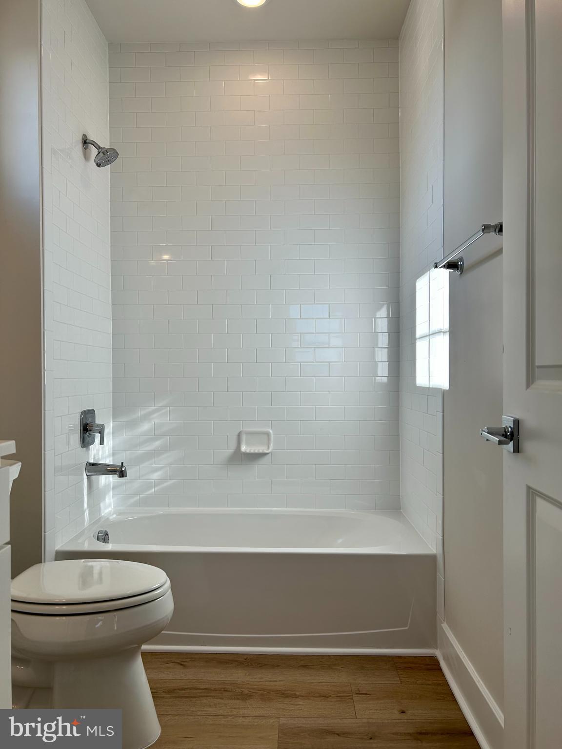 2104 Quebec School Road Middletown, MD 21769 - Photo 26 of 32 BEDROOM BATH SECOND LEVEL
