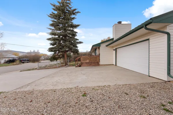 $594,999 | 2001 Kinsey Avenue, Kremmling, CO 80459