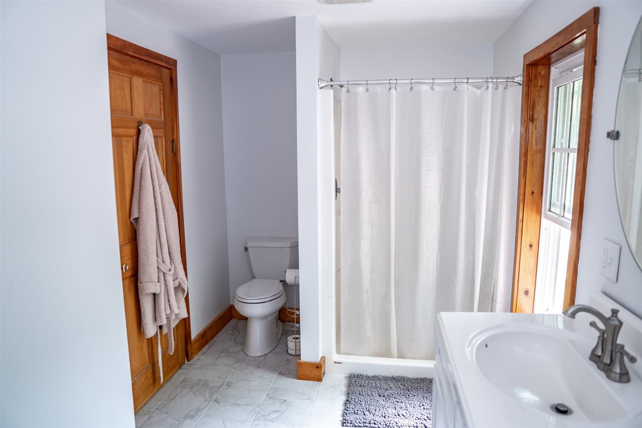 90 Longmarsh Road Durham, NH 03824 - Photo 21 of 35