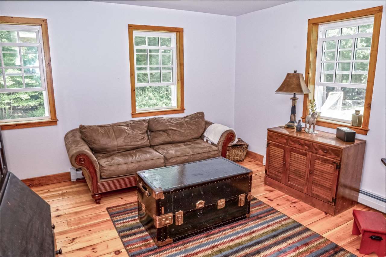 90 Longmarsh Road Durham, NH 03824 - Photo 6 of 35