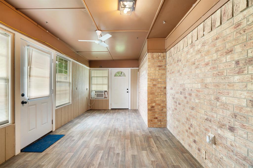 615 North Main Street Bogata, TX 75417 - Photo 16 of 18