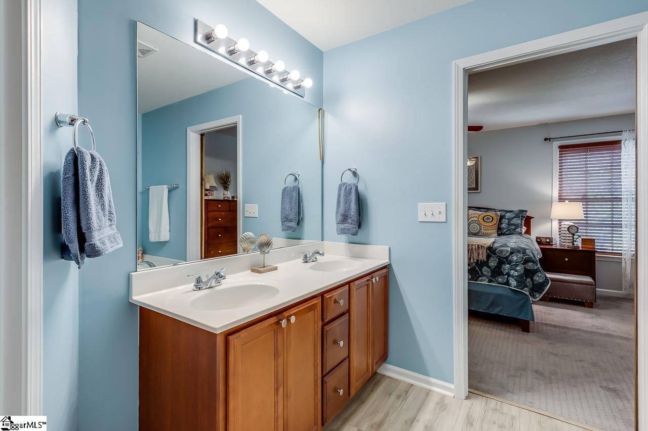 208 Humming Court Fountain Inn, SC 29644 - Photo 22 of 36