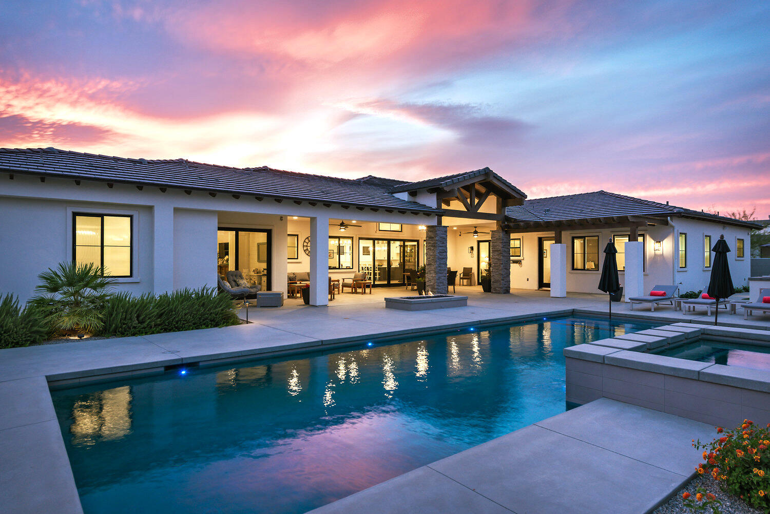 7 Siena Vista Rancho Mirage, CA 92270 - Photo 24 of 26 a view of a house with swimming pool and sitting area