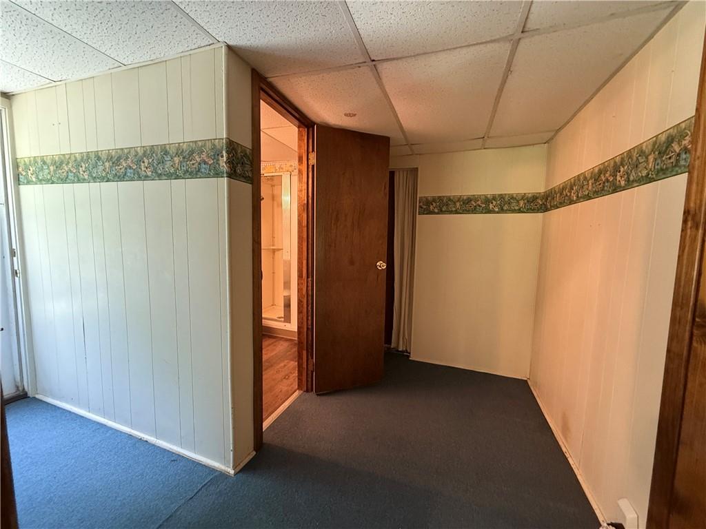 71 Cougar Lane Leeper, PA 16233 - Photo 18 of 29 Center room