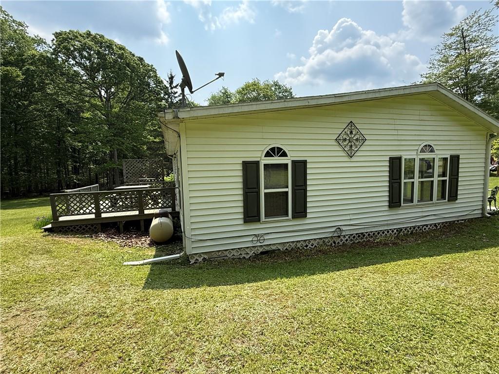 71 Cougar Lane Leeper, PA 16233 - Photo 3 of 29 Left side of home