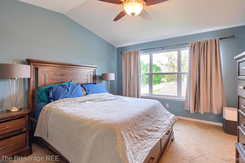 2880 Kipling Avenue Berkley, MI 48072 - Photo 24 of 49