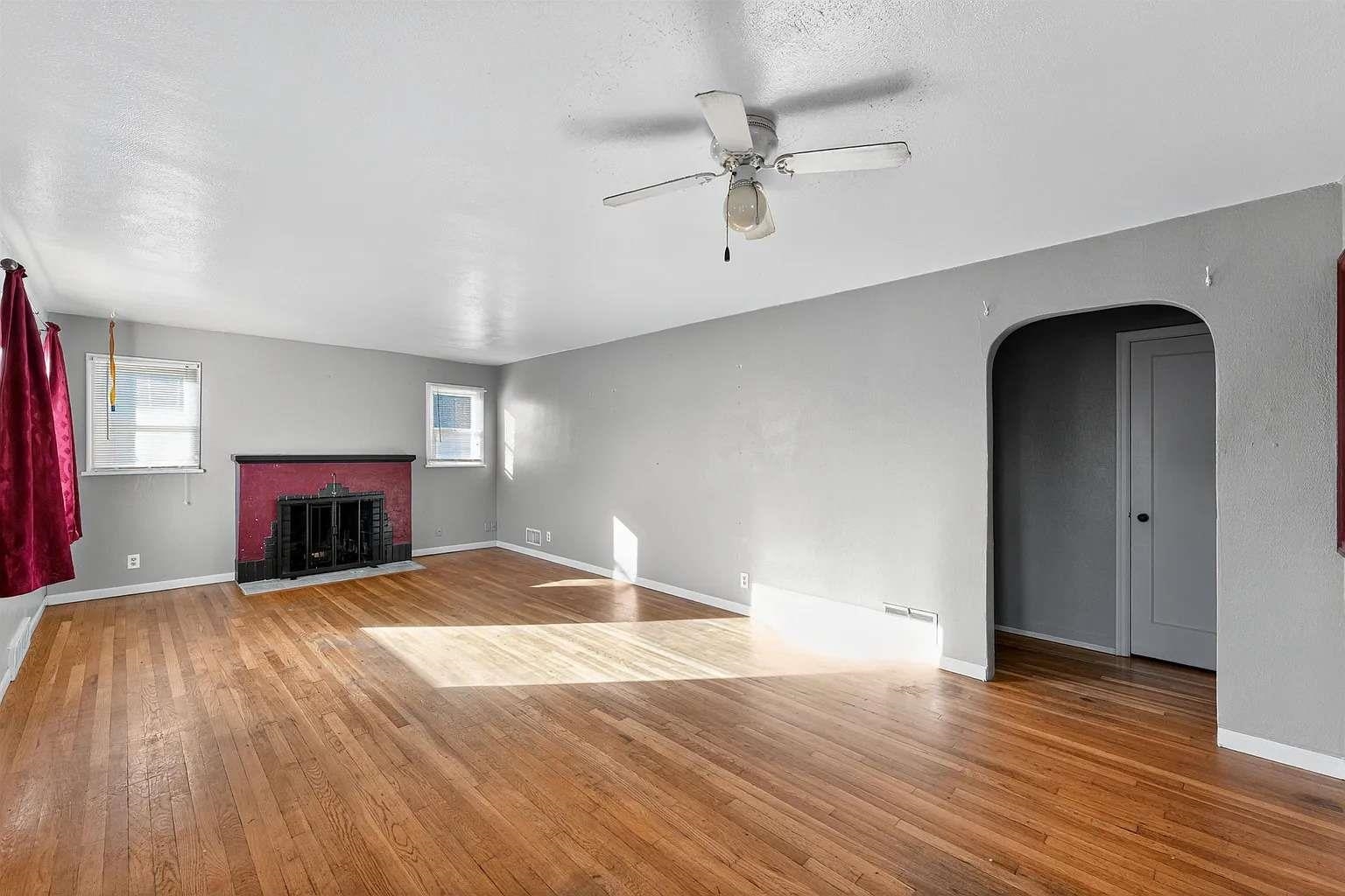 5609 North Monroe Street Spokane, WA 99205 - Photo 3 of 15