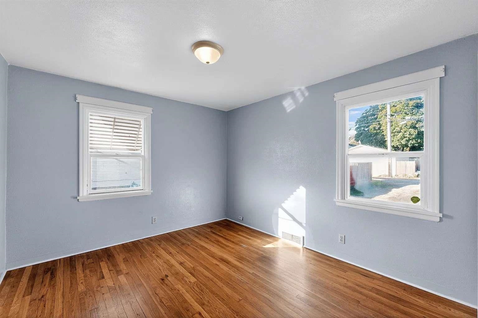 5609 North Monroe Street Spokane, WA 99205 - Photo 7 of 15