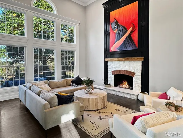 $725,000 | 2787 Stone Crest Drive, Washington, MO 63090