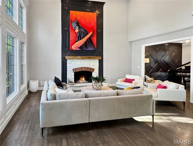 $725,000 | 2787 Stone Crest Drive, Washington, MO 63090