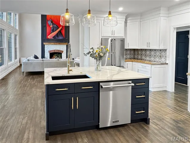 $725,000 | 2787 Stone Crest Drive, Washington, MO 63090