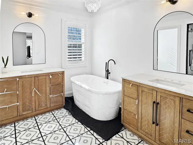 $725,000 | 2787 Stone Crest Drive, Washington, MO 63090