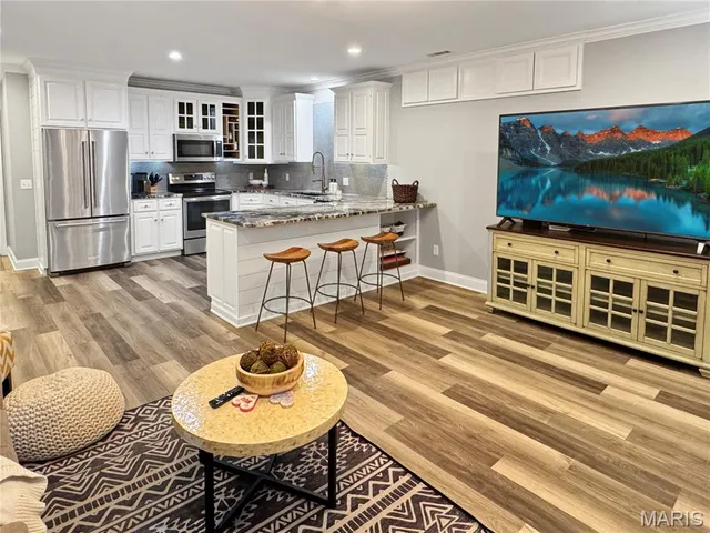 $725,000 | 2787 Stone Crest Drive, Washington, MO 63090