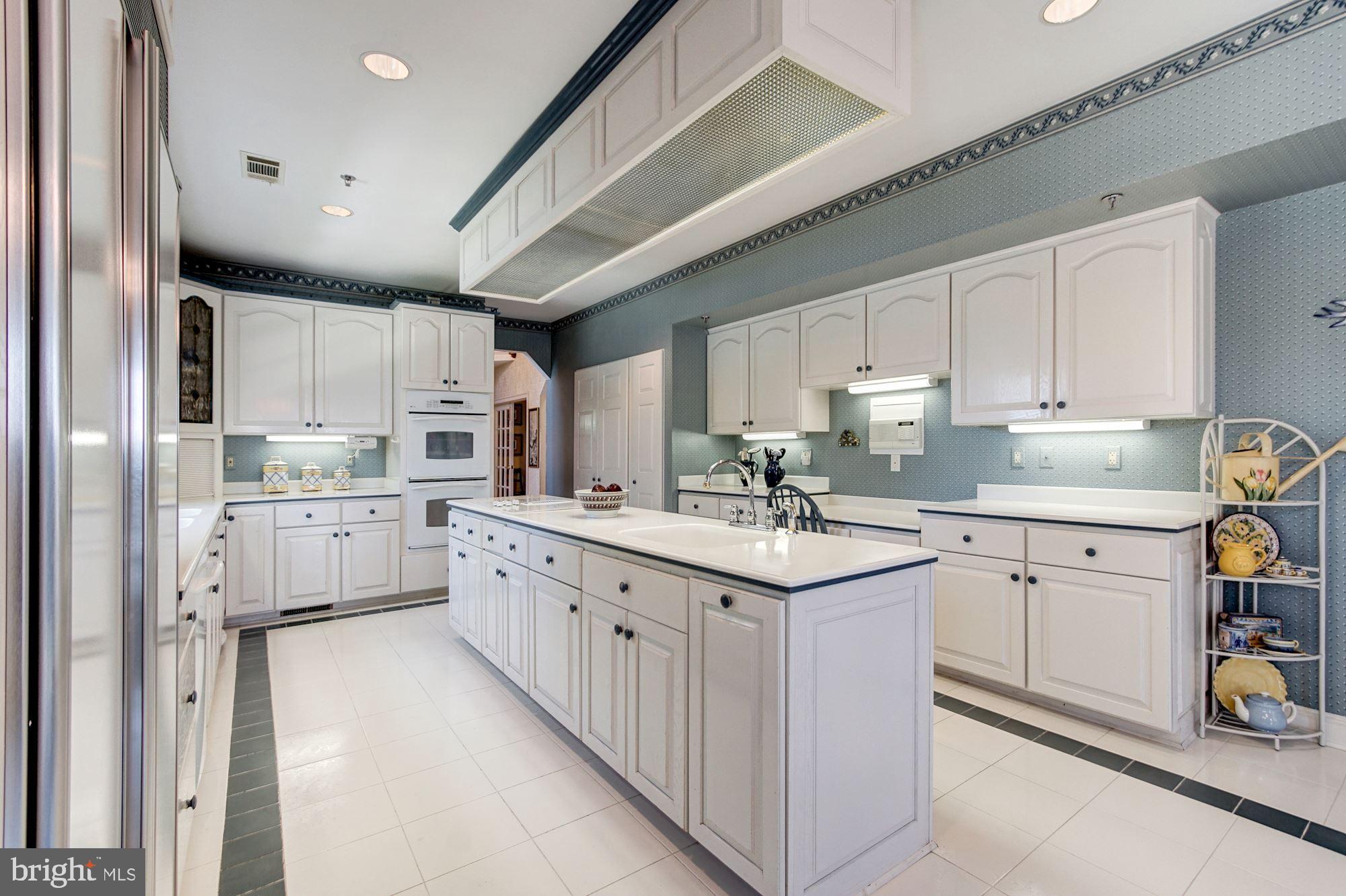 500 Swaggers Point Road Solomons, MD 20688 - Photo 15 of 59 Gourmet Kitchen