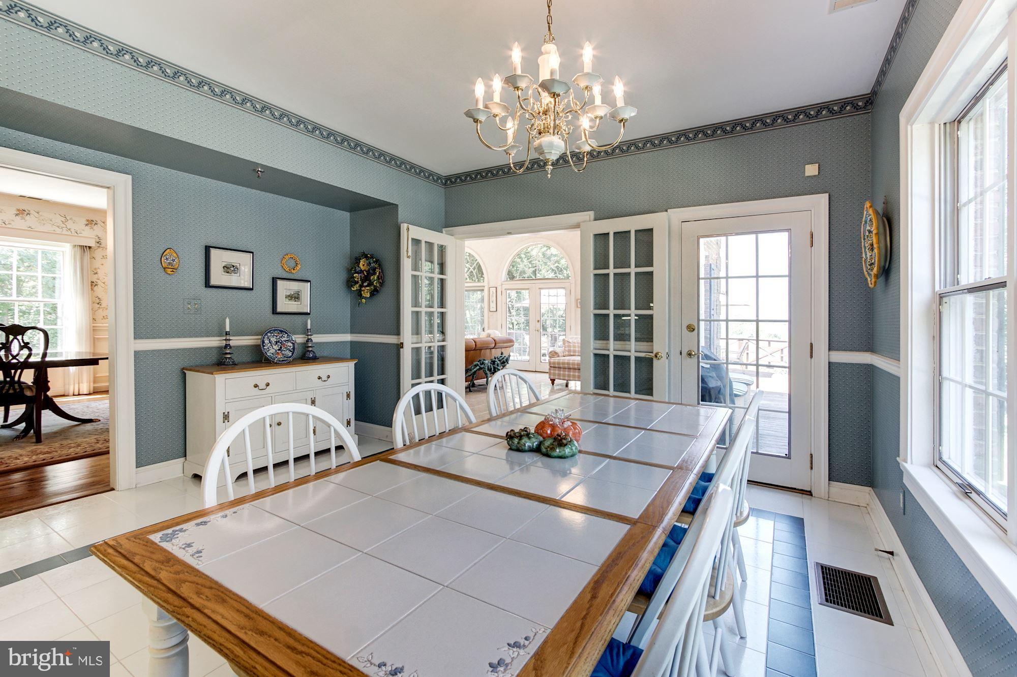 500 Swaggers Point Road Solomons, MD 20688 - Photo 19 of 59 Breakfast Area