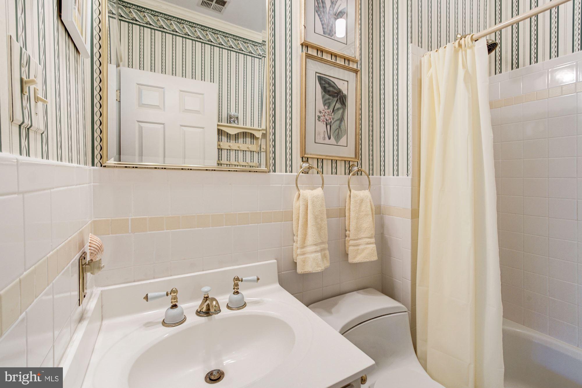 500 Swaggers Point Road Solomons, MD 20688 - Photo 35 of 59 Full Bath