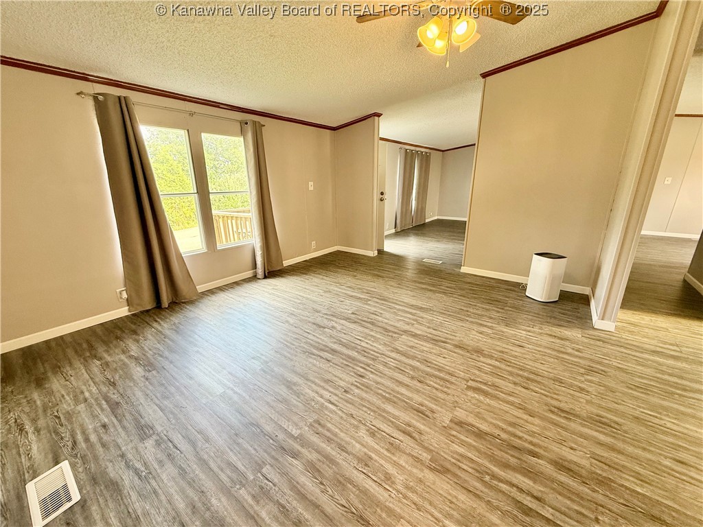 4305 Ravenswood Pike Ripley, WV 25271 - Photo 11 of 37 Gallery Image 11
