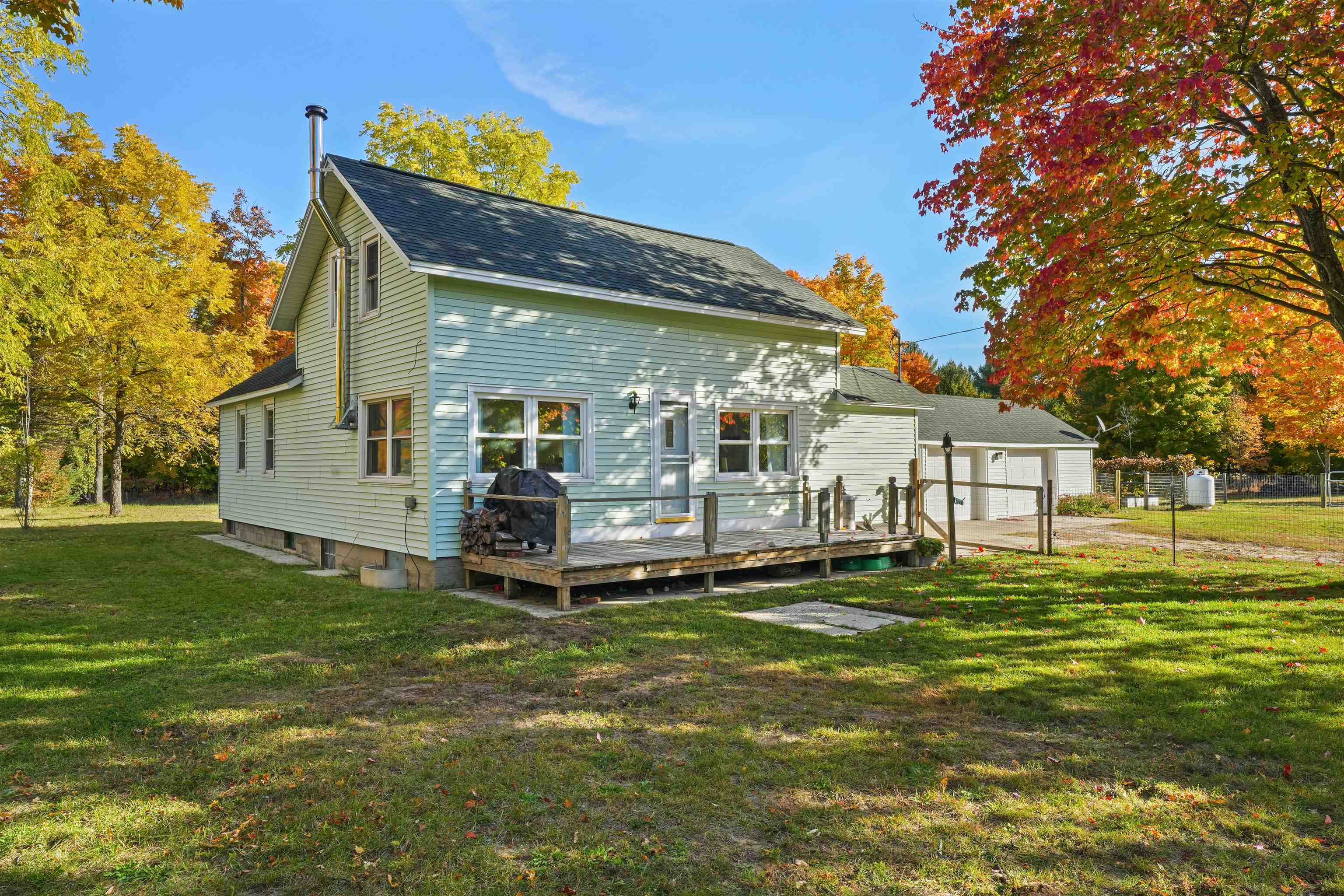 3015 County Line Road East Kingsley, MI 49649 - Photo 18 of 32