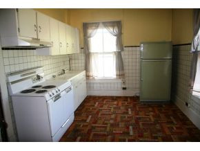 406 Gay Street Erwin, TN 37650 - Photo 10 of 12 Upstairs Kitchen