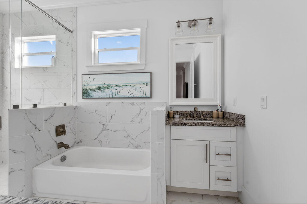 443 Southeast Dolphin Drive Stuart, FL 34996 - Photo 19 of 40 443sedolphindrive_43