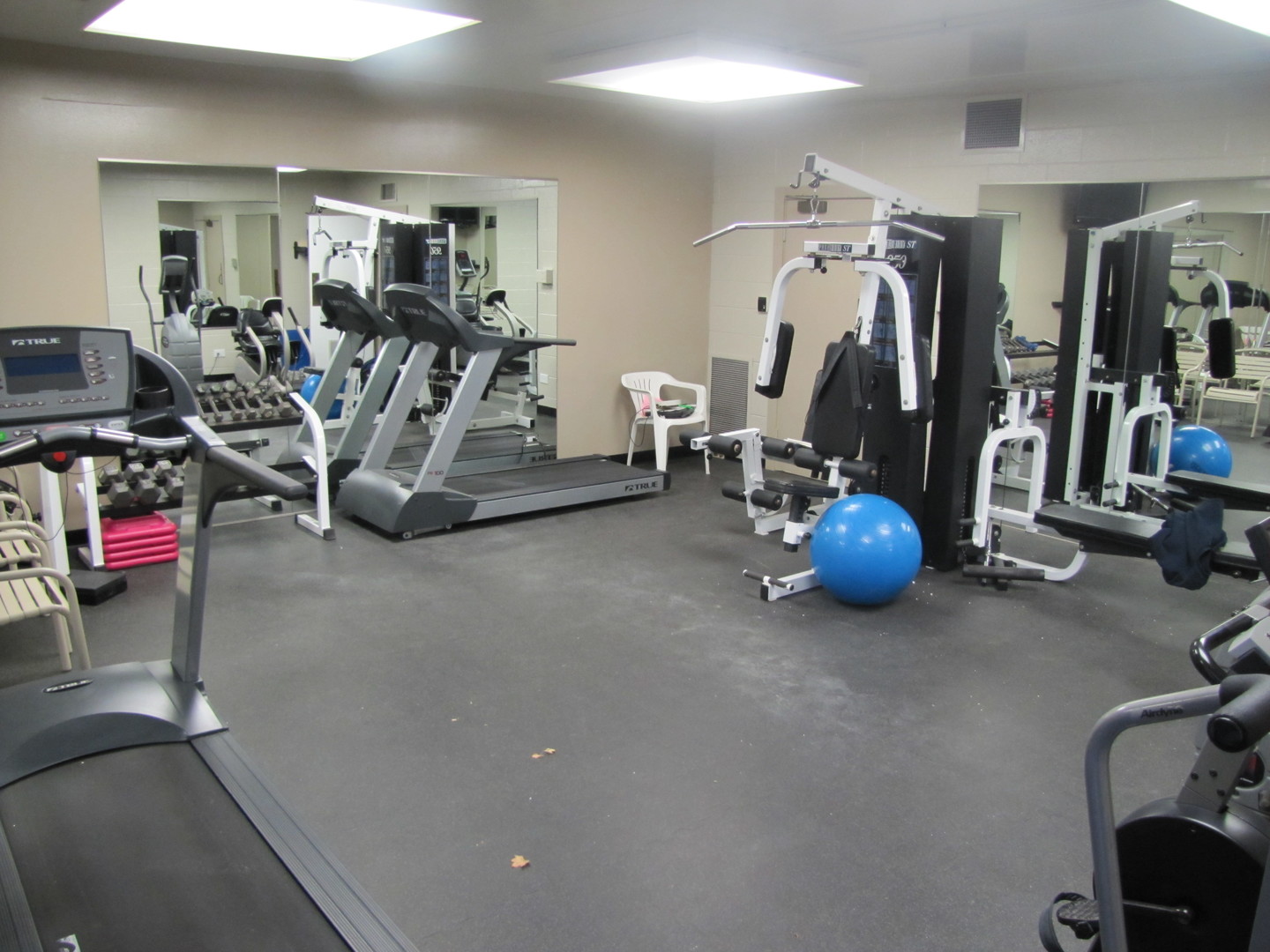 22 Park Lane, Unit 204 Park Ridge, IL 60068 - Photo 25 of 31