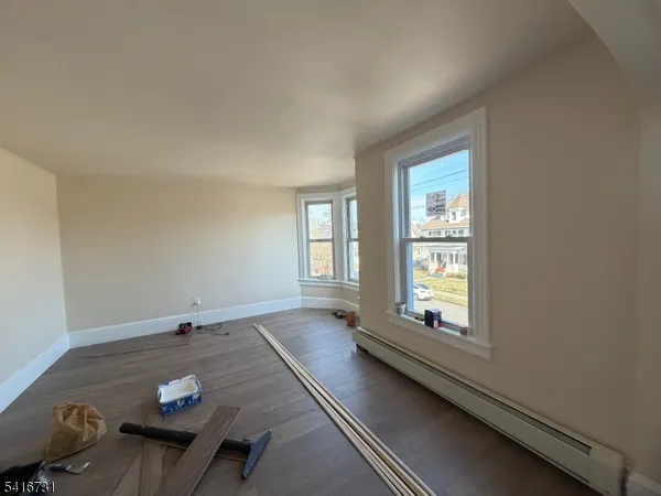 $2,350 | 111 West Cliff Street, Unit 2, Somerville, NJ 08876