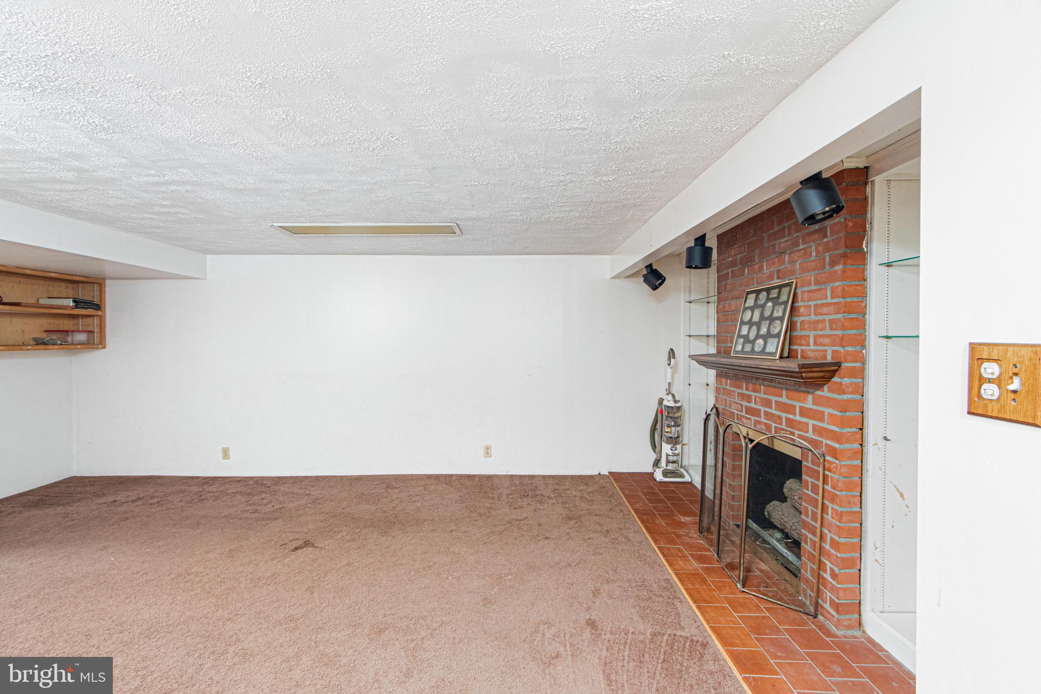 1530 Gleneagle Road Baltimore, MD 21239 - Photo 20 of 56